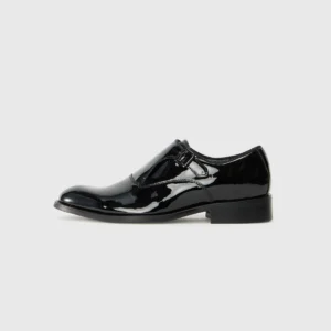 slip on negro essential (copy)